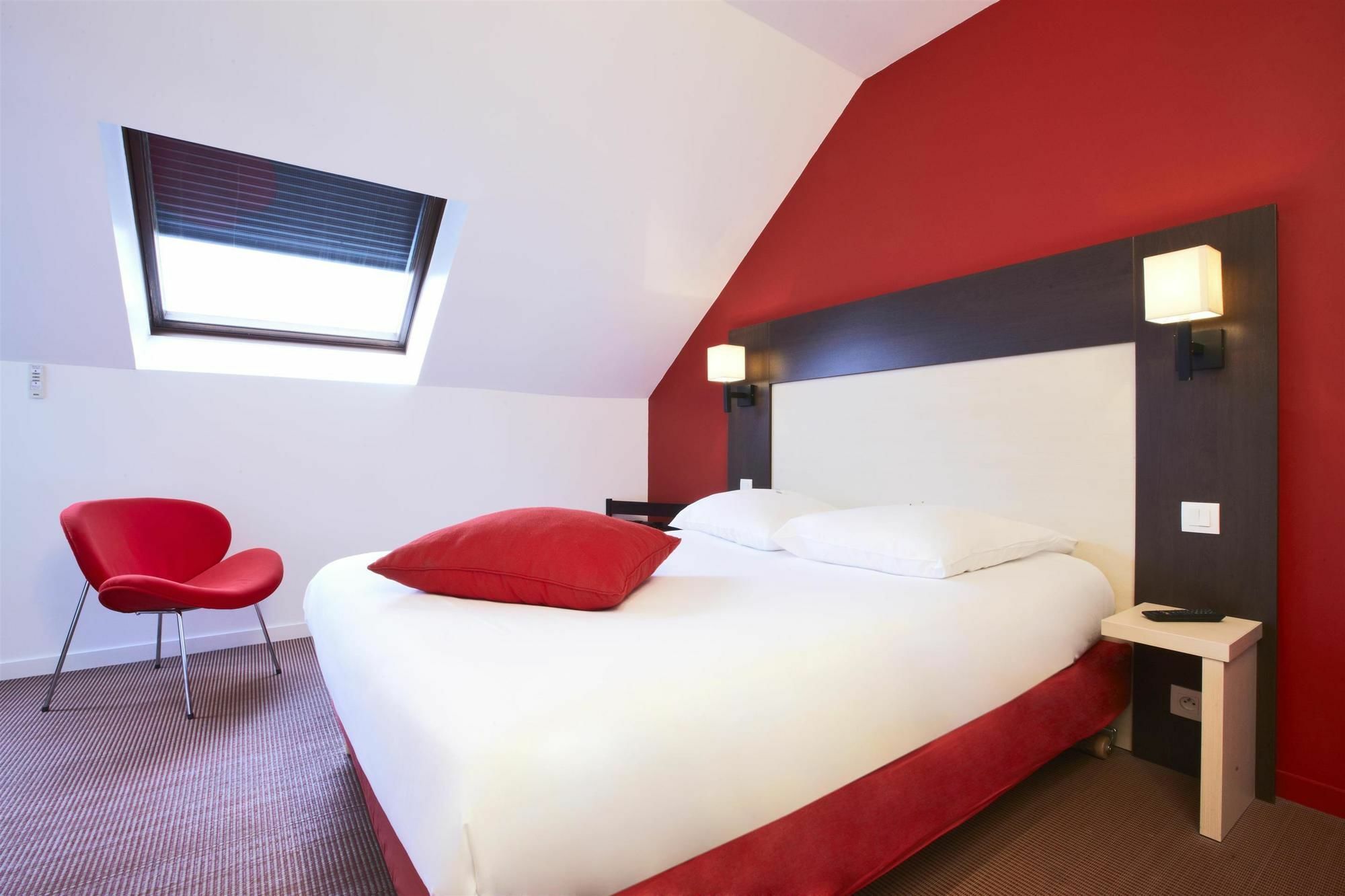 Kyriad Rouen Nord - Mont Saint Aignan Hotel Luaran gambar